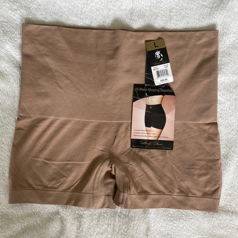Hi-Waist shaping boy shorts size Large